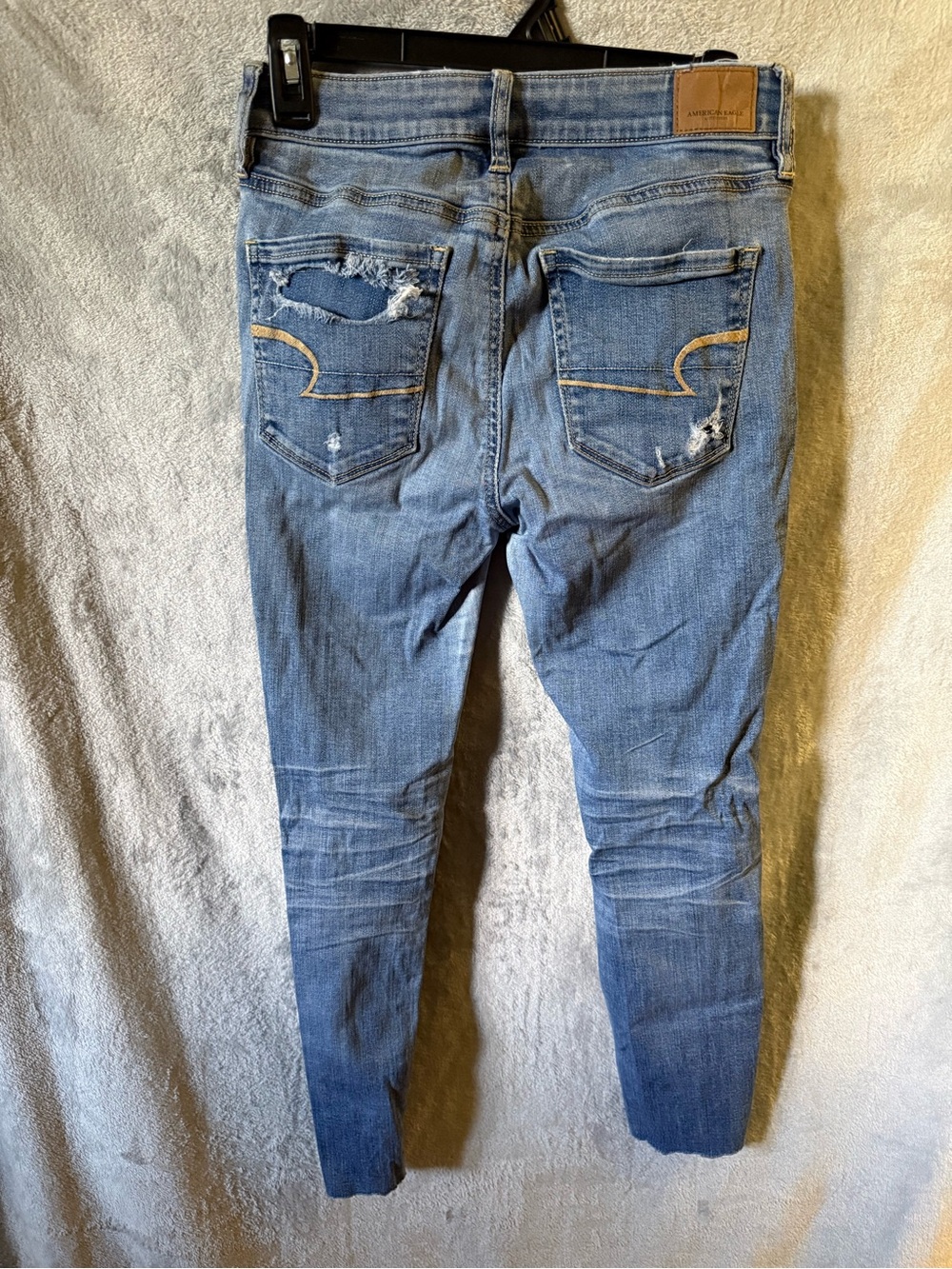 American Eagle Outfitters Distressed Medium Blue Skinny Jeans - Picture 2 of 7